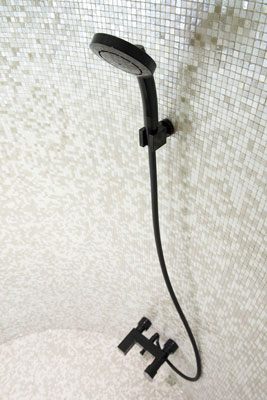 デザイン混合栓シリーズ「MONOTON」(モノトン)_SANEI株式会社