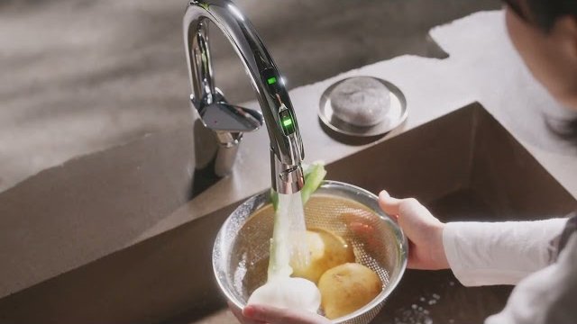 AQUVOI+ シングル混合栓(音声認識&センサー式) AEK8700E