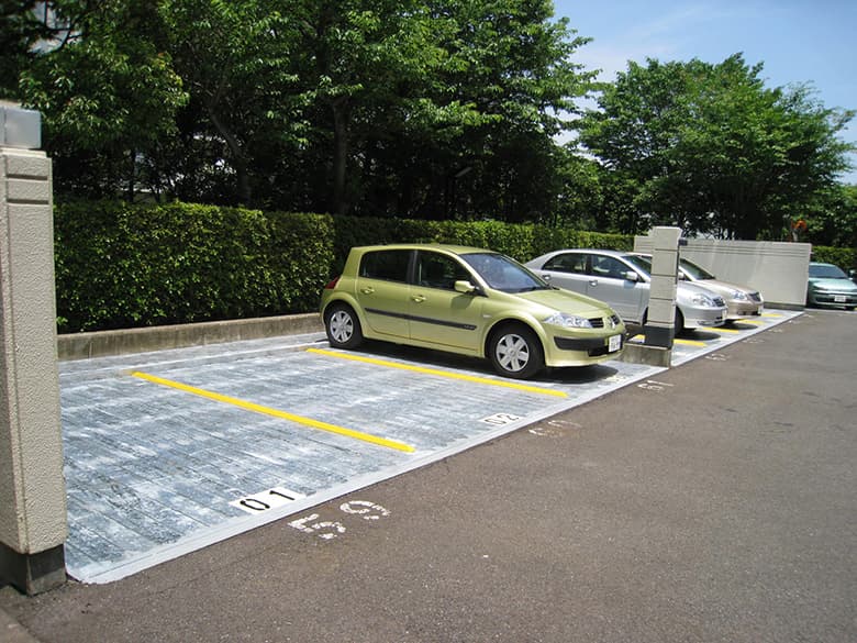 鉄製平面化駐車場「ビットステージ」