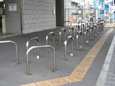 【スチール・ステンレス製】車止め(メドーマルク)