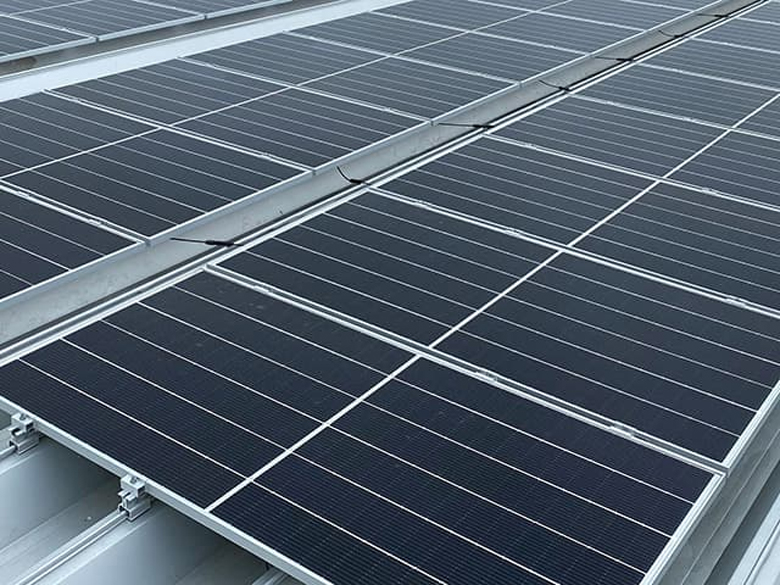 屋根メーカーが考える太陽光発電/三晃金属工業株式会社