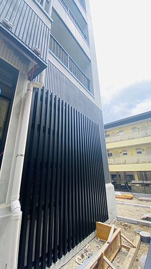 オーダーアルミルーバー