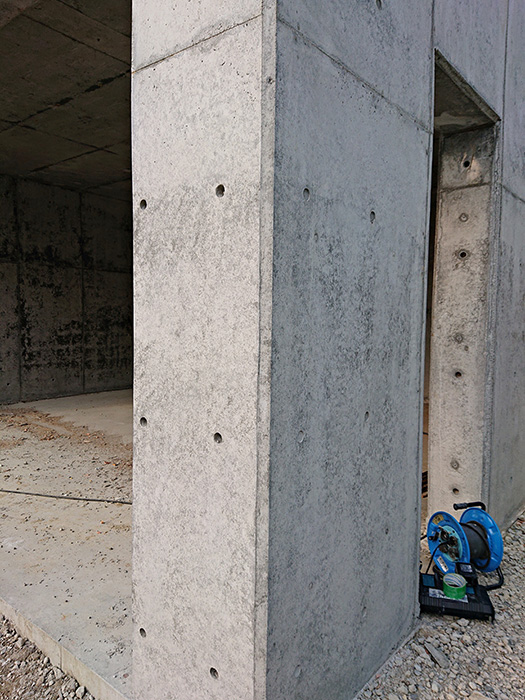 コンクリートアートシリーズ【コンクリート打ち放し 部分復元美装リペア】