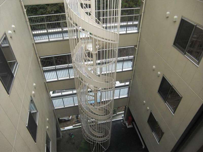 避難用 すべり台・らせん階段 スカイダー Ver.3