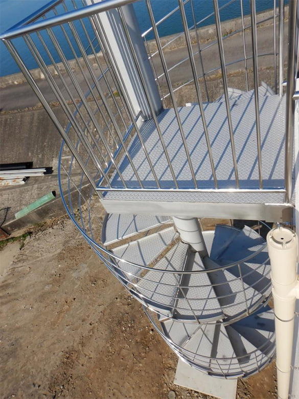 螺旋(らせん)階段 AR型/ARS型