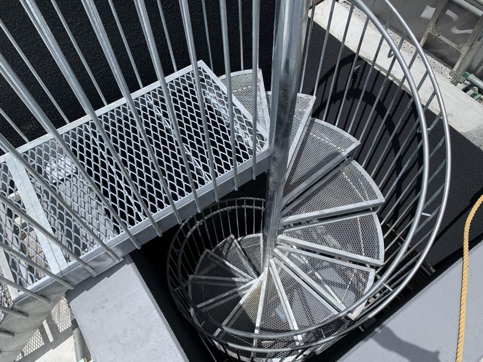 螺旋(らせん)階段 AR型/ARS型