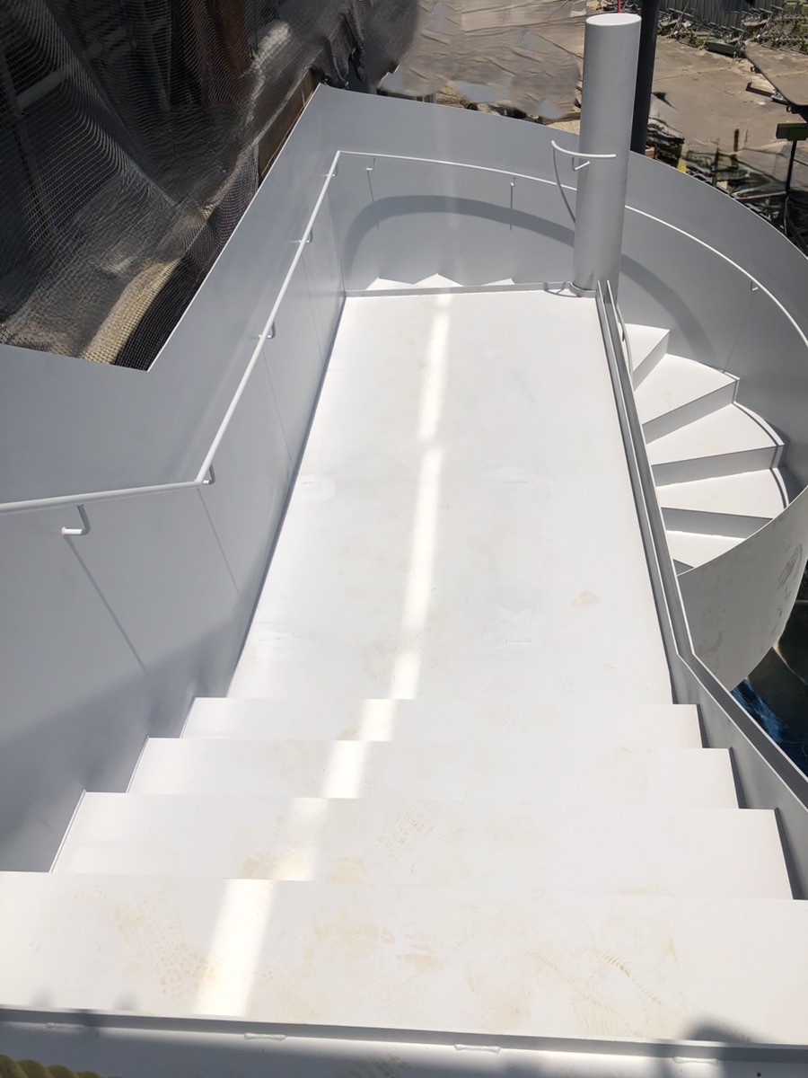 屋内螺旋(らせん)階段 ARH型