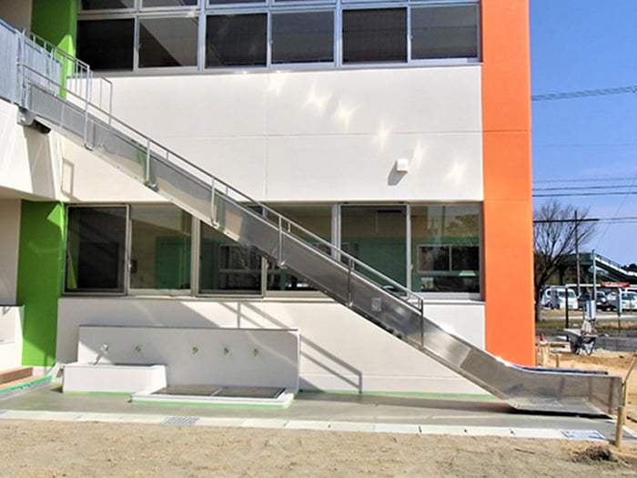 避難用すべり台 スカイダー T-AG型 / T-SG型