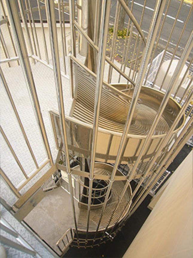 避難用すべり台 スカイダー SL-CN / SL-SN