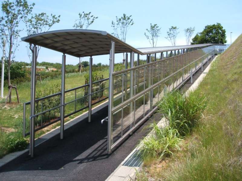 シェルタールーフ【学校関連施設】