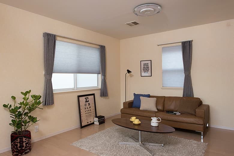 高断熱・省エネスクリーン【ハニカム・サーモスクリーン】