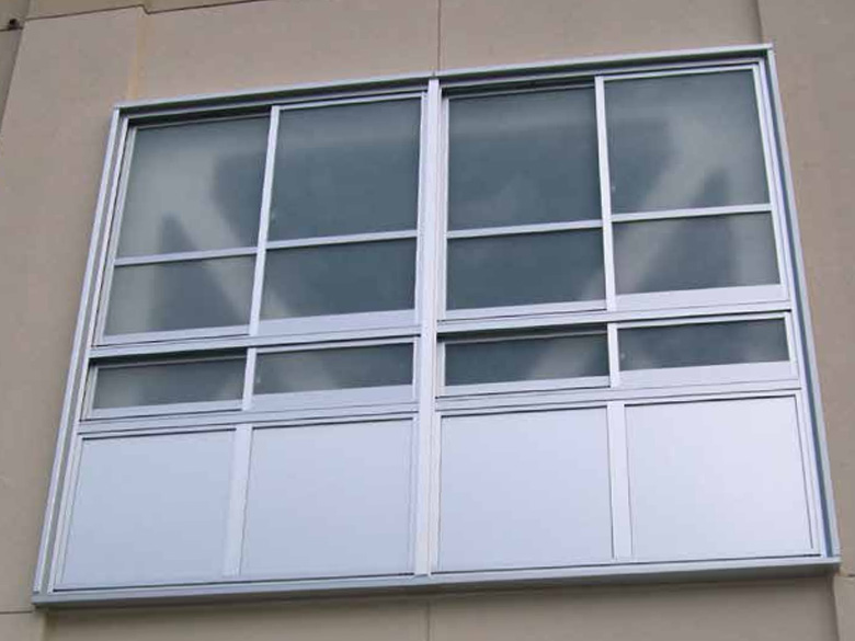 ハイエースバンDP