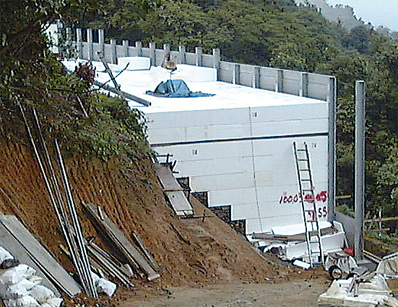 軽量盛土工法「EDO・EPS工法」