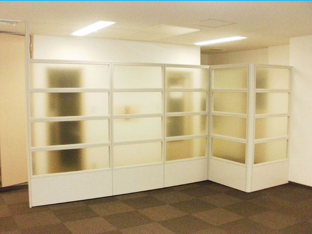 支柱内蔵式スチールパーティション【スタットイン50】