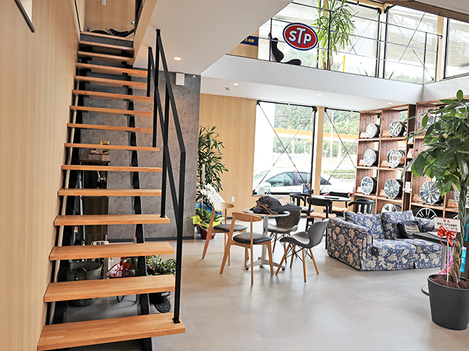 二本桁デザイン階段 TWO BEAM[ツービーム]