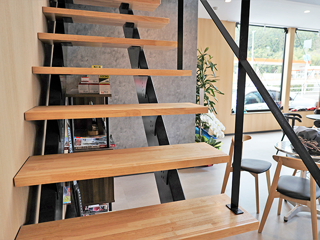 二本桁デザイン階段 TWO BEAM[ツービーム]