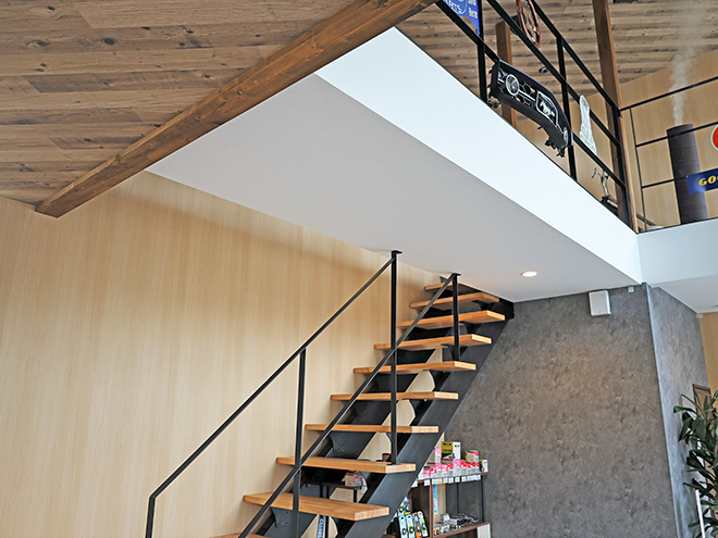 二本桁デザイン階段 TWO BEAM[ツービーム]