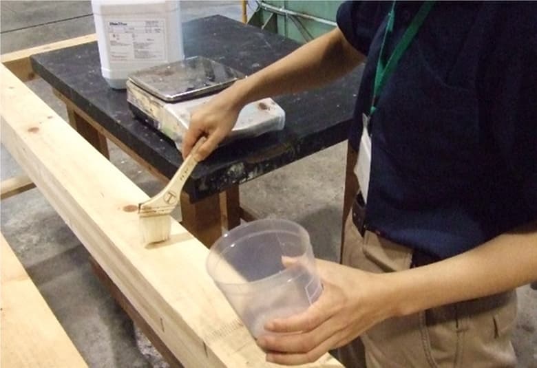 シリコン系強撥水形塗料「S-100」/住友林業株式会社