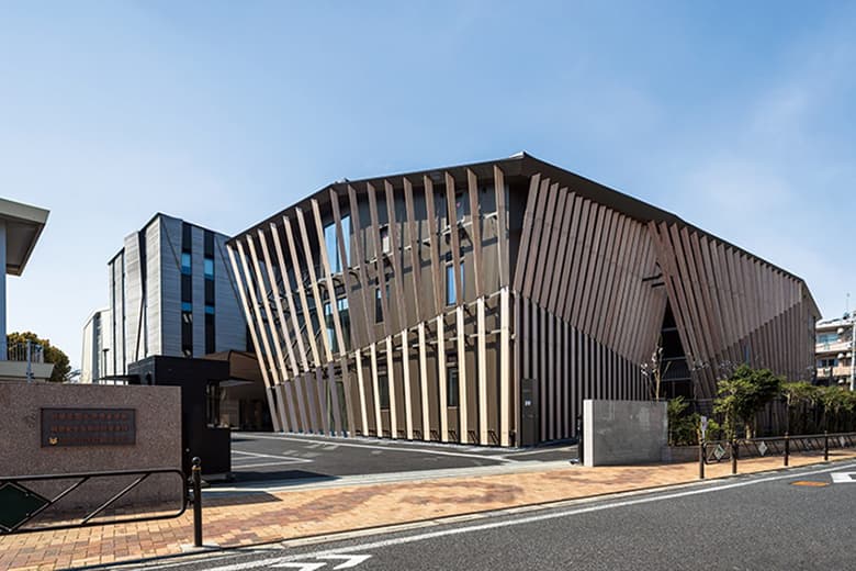 シリコン系強撥水形塗料「S-100」/住友林業株式会社