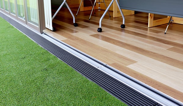 屋内外兼用ノンスリップ樹脂グレーチング フォルテ