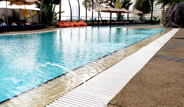 プール用樹脂グレーチング ノンスリップタイプ