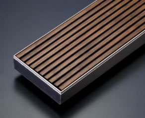 独自の塗装技術・防カビ技術の採用により木肌感と防カビ性能を備えデザイン性と高信頼性のある本格木製グレーチング。