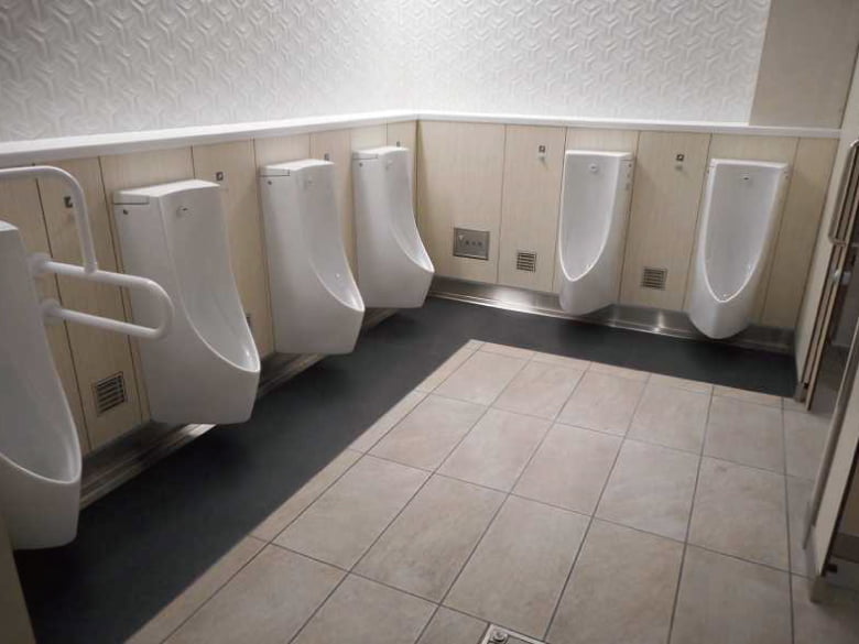 パブリックトイレ用ライニング/信越ファインテック株式会社