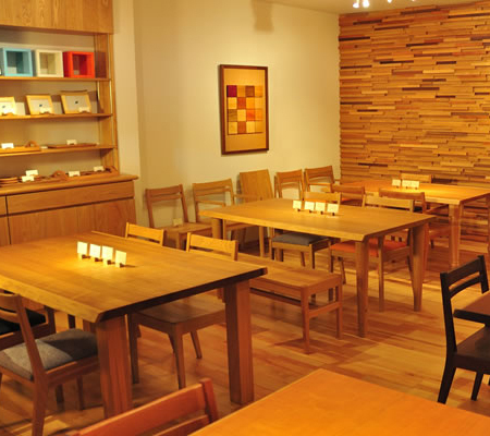 無垢板工房「和(なごみ)」