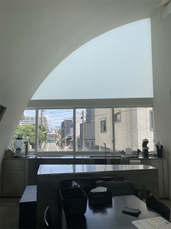 異形窓用調光フィルム