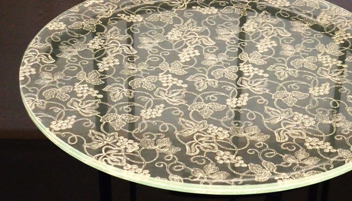 絹ガラステーブル