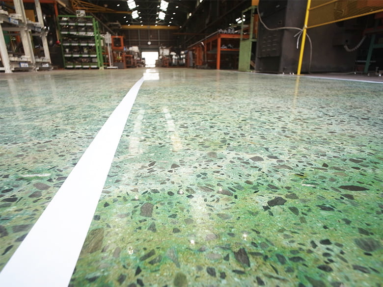 コンクリートの「磨き床®」【用途タイプ:使う床】