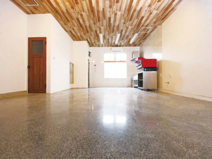 コンクリートの「磨き床®」【用途タイプ:魅せる床】