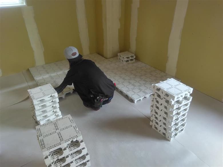 【樹脂製置敷きOAフロア】BFB-50