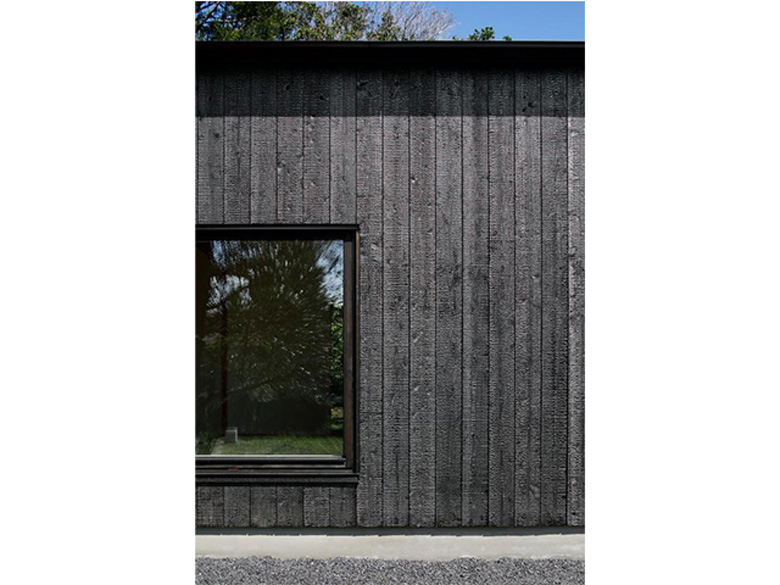 焼杉板 (焼きっぱなし)