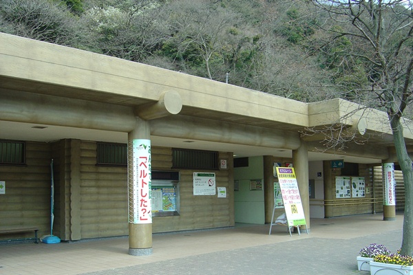 特殊樹脂化粧型枠モールドスター