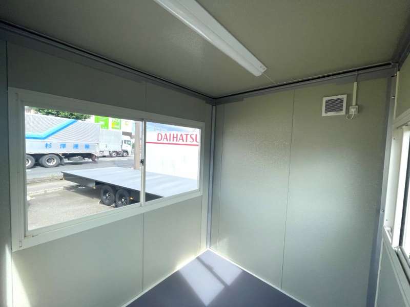 P0型トレーラーハウス「すらるみー」 / 写光レンタル販売株式会社