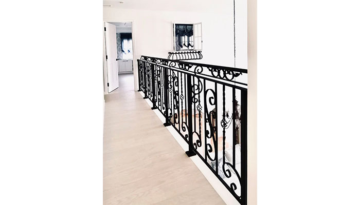 ロートアイアン・アルミ 【バルコニー手摺り】