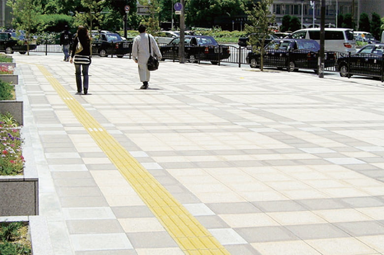 研磨ショット平板