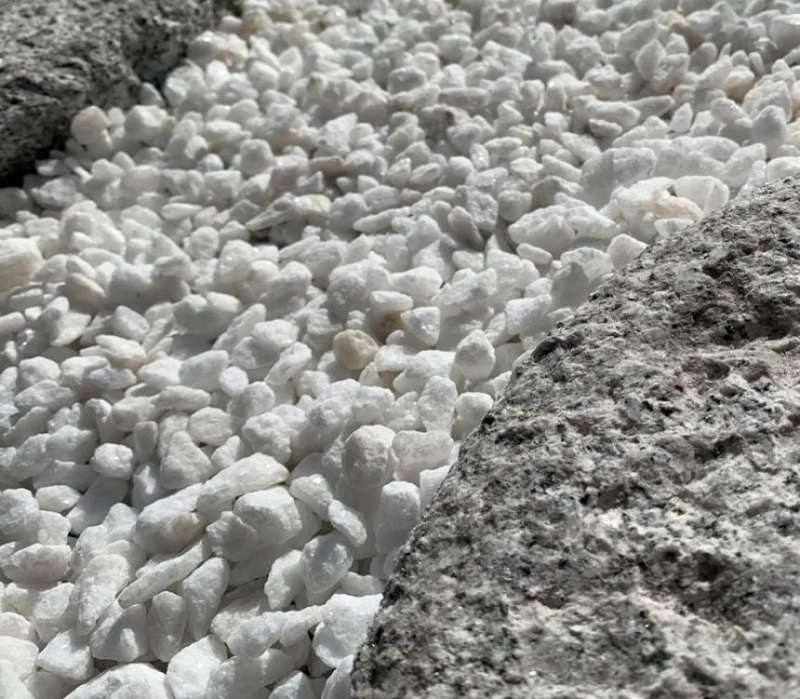 クリスタルホワイト / 株式会社大光産業