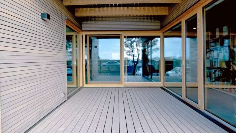 高耐久北欧産天然「KIVIPUU / キビプー」ウッドデッキ / 大陸貿易株式会社