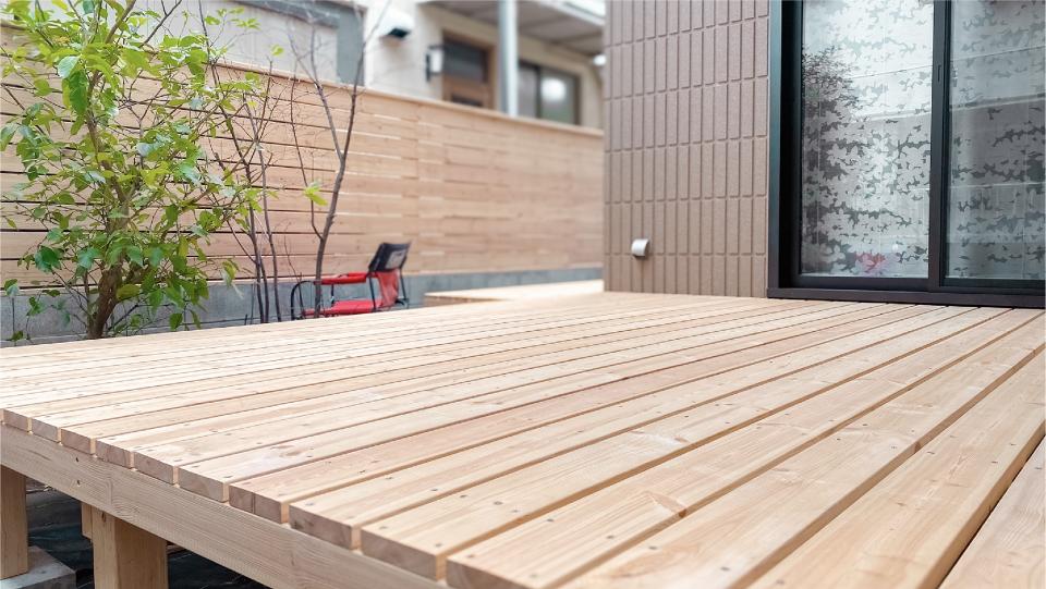 高耐久北欧産天然「KIVIPUU / キビプー」ウッドデッキ