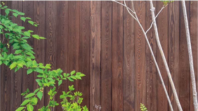 外壁「RUS OUTER」