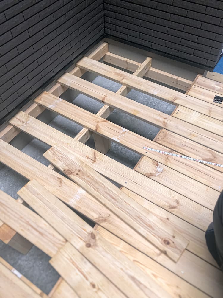 高耐久北欧産天然「KIVIPUU / キビプー」根太