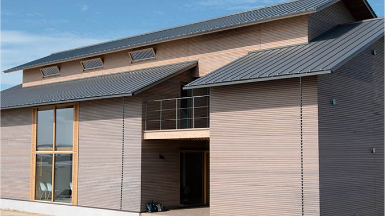 外壁「RUS OUTER」