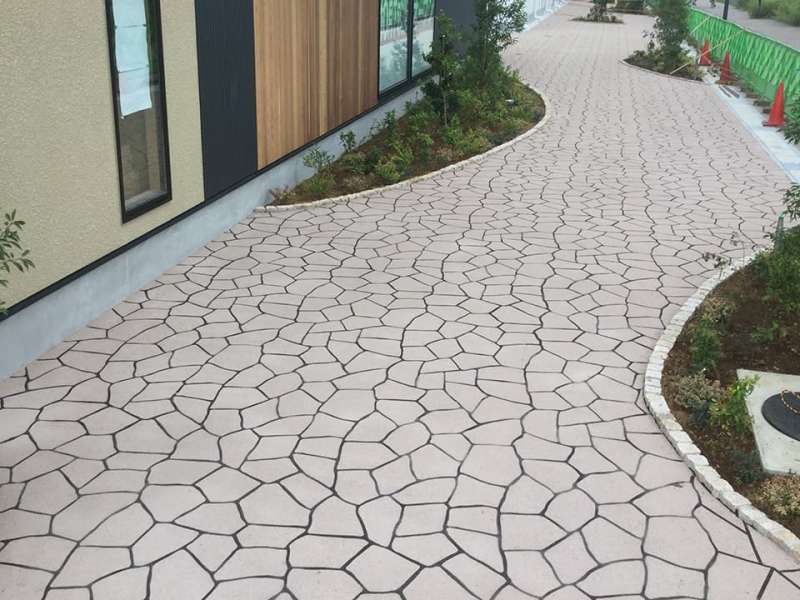 リリーフペイント