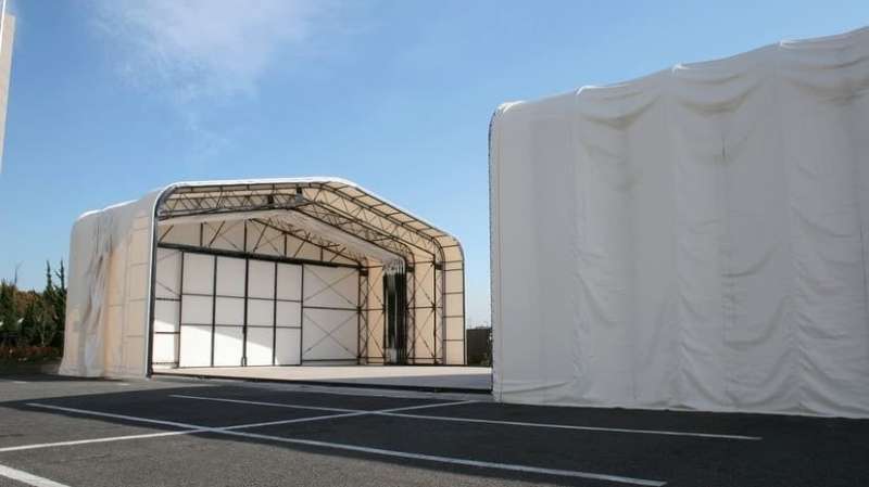 伸縮式テント倉庫/太陽工業株式会社