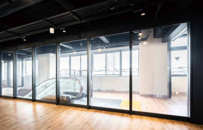 耐熱合わせガラス入り特定防火設備 ファイヤードS, 耐熱合わせガラス入りステンレス製自動ドア ファイヤードSオートドア