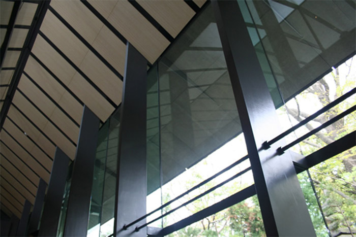 カーテンウォール