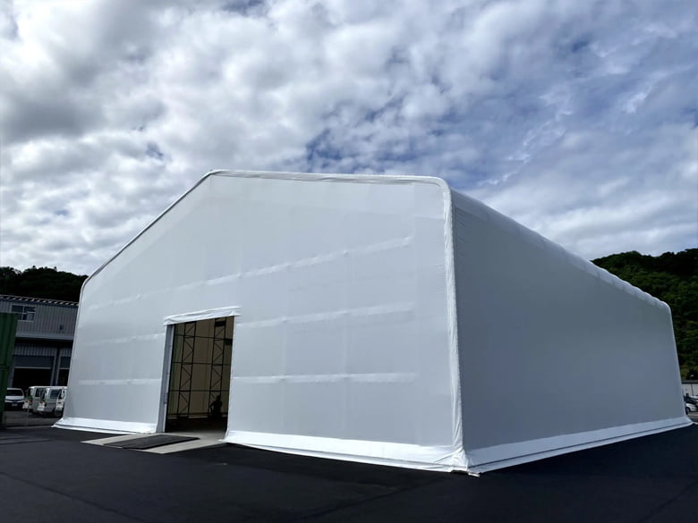 防鳥ネット付きテント倉庫/高島株式会社