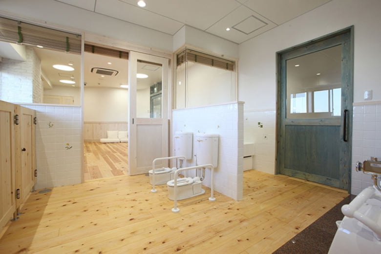 内装仕上材【白洲漆喰(しらすしっくい)】/高千穂シラス株式会社